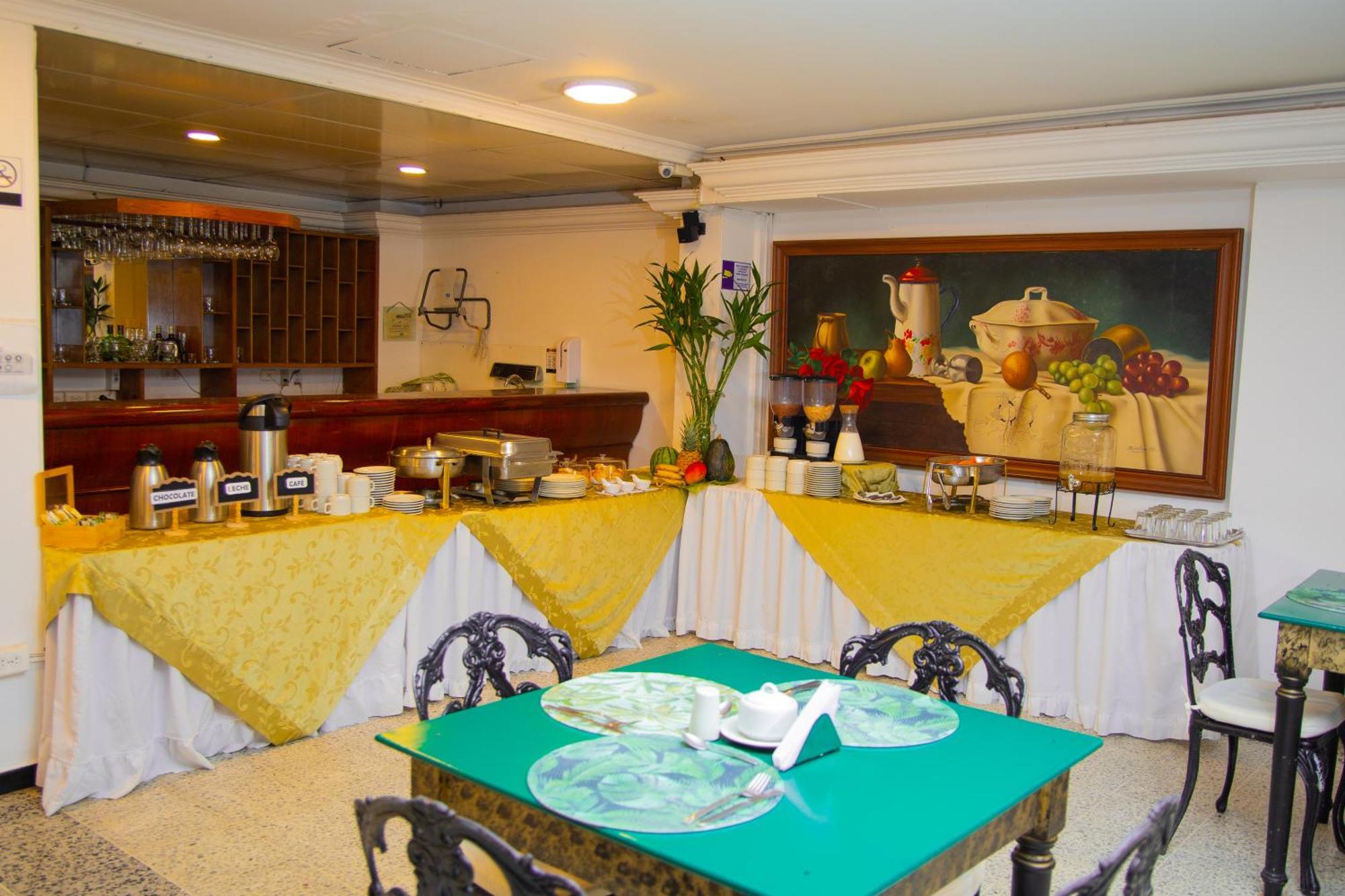 Tama Hotel Granada Real 칼리 외부 사진