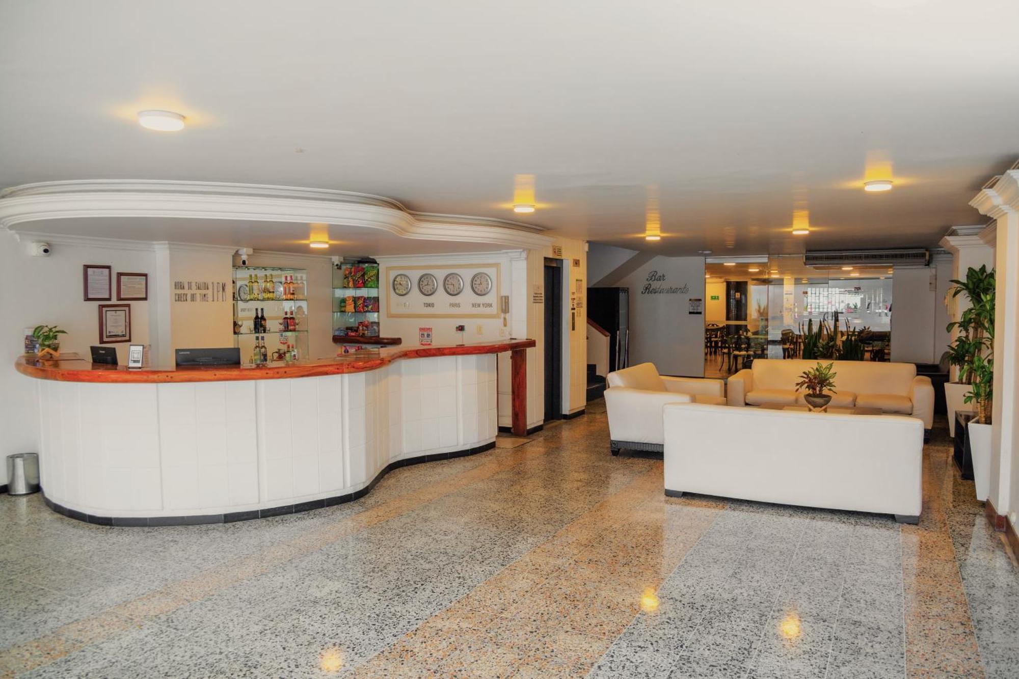 Tama Hotel Granada Real 칼리 외부 사진