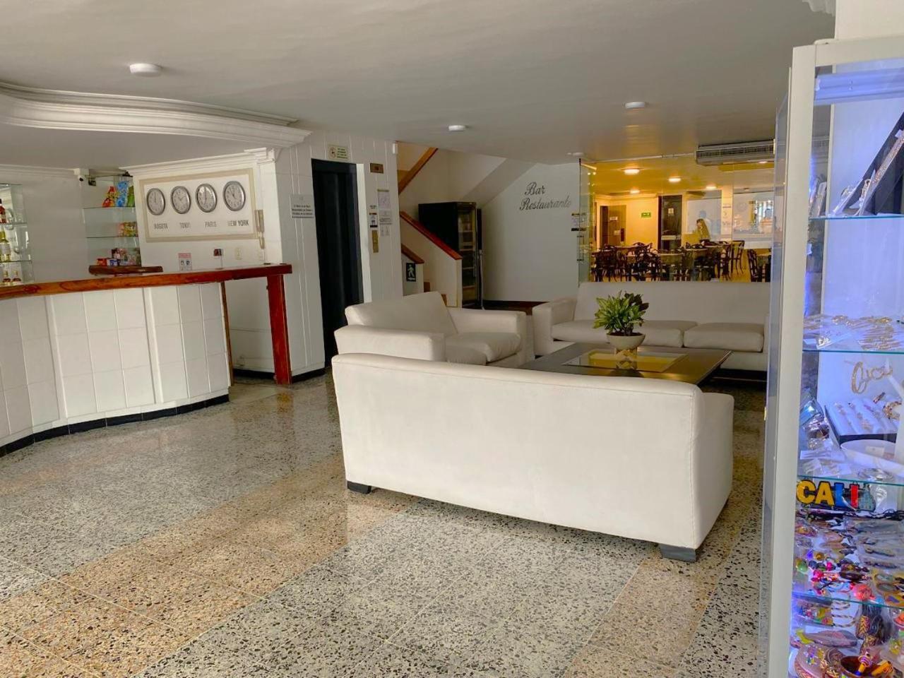 Tama Hotel Granada Real 칼리 외부 사진