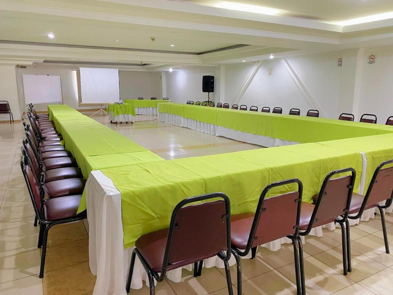 Tama Hotel Granada Real 칼리 외부 사진
