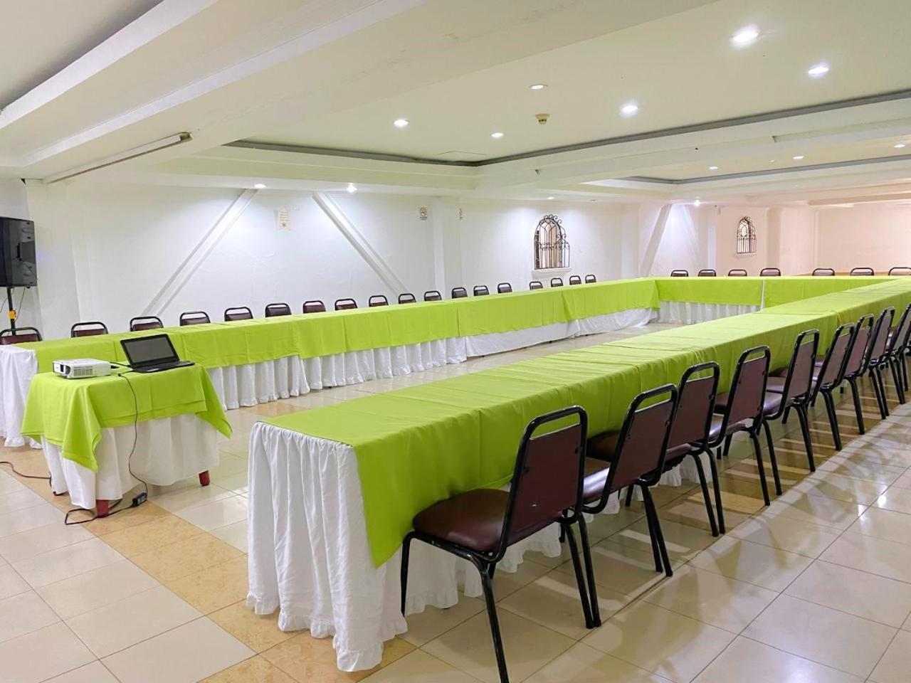 Tama Hotel Granada Real 칼리 외부 사진