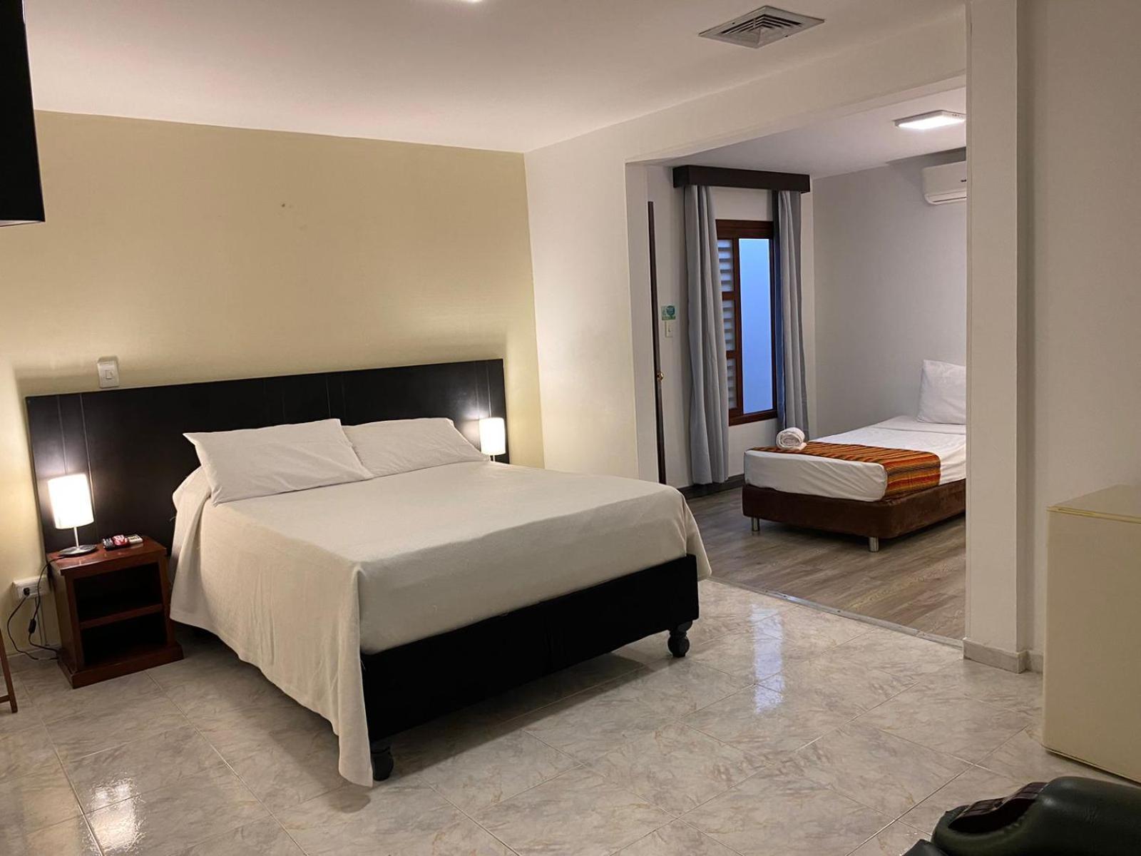 Tama Hotel Granada Real 칼리 외부 사진